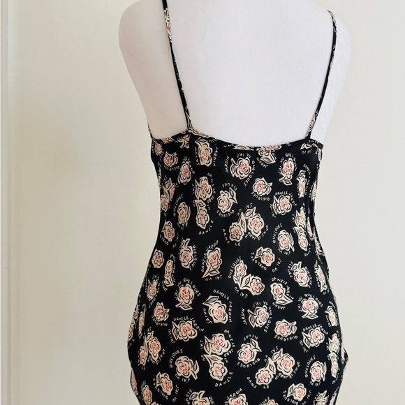 DVF Silk Slip Dress. Black w/ Floral Pattern. Women’s size 8 - Picture 7 of 15